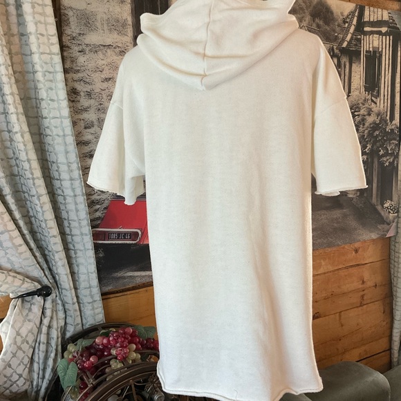 Lularoe Women’s Terry Short Sleeve Franky Hoodie Top Size XS - Picture 2 of 13